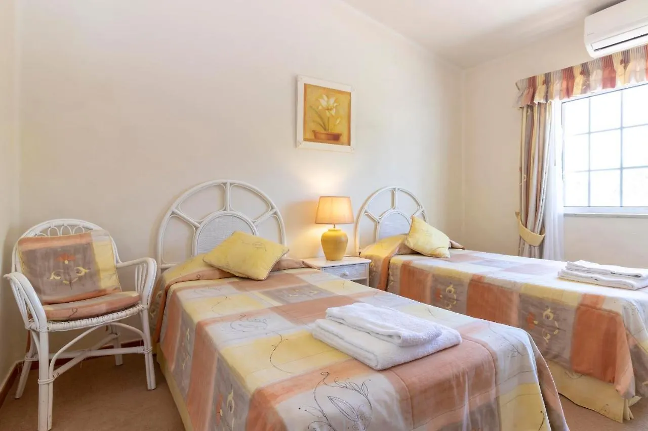 Casa Ouricos Large Pool Bbq Walk To Beach Carvoeiro  0*, Carvoeiro (Lagoa)
